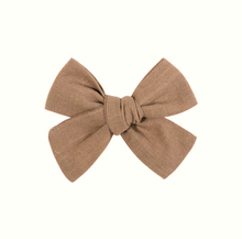 Charger l&#39;image dans la galerie, Duo de boucle moyenne | Pince tissu | Chocolat
